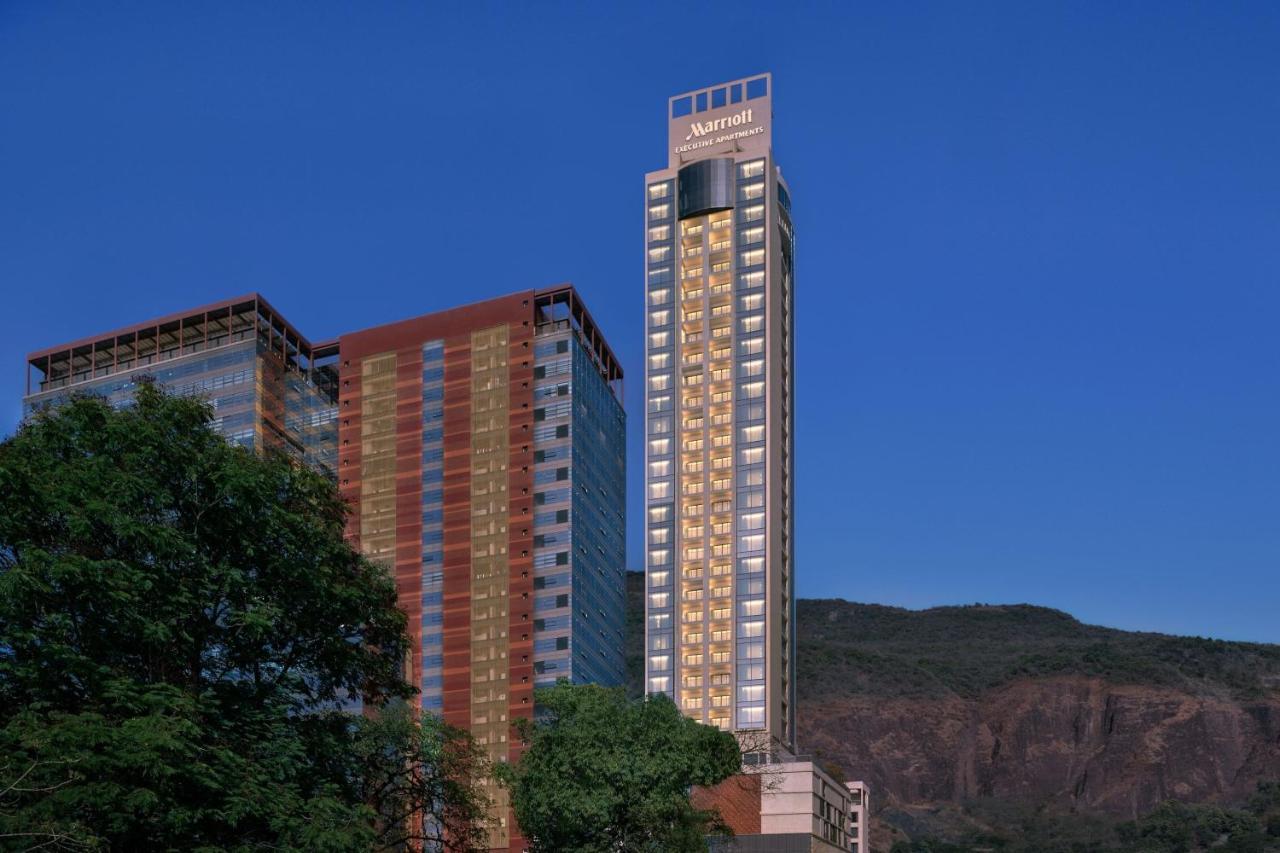 Marriott Executive Apartments นาวีมุมไบ ภายนอก รูปภาพ