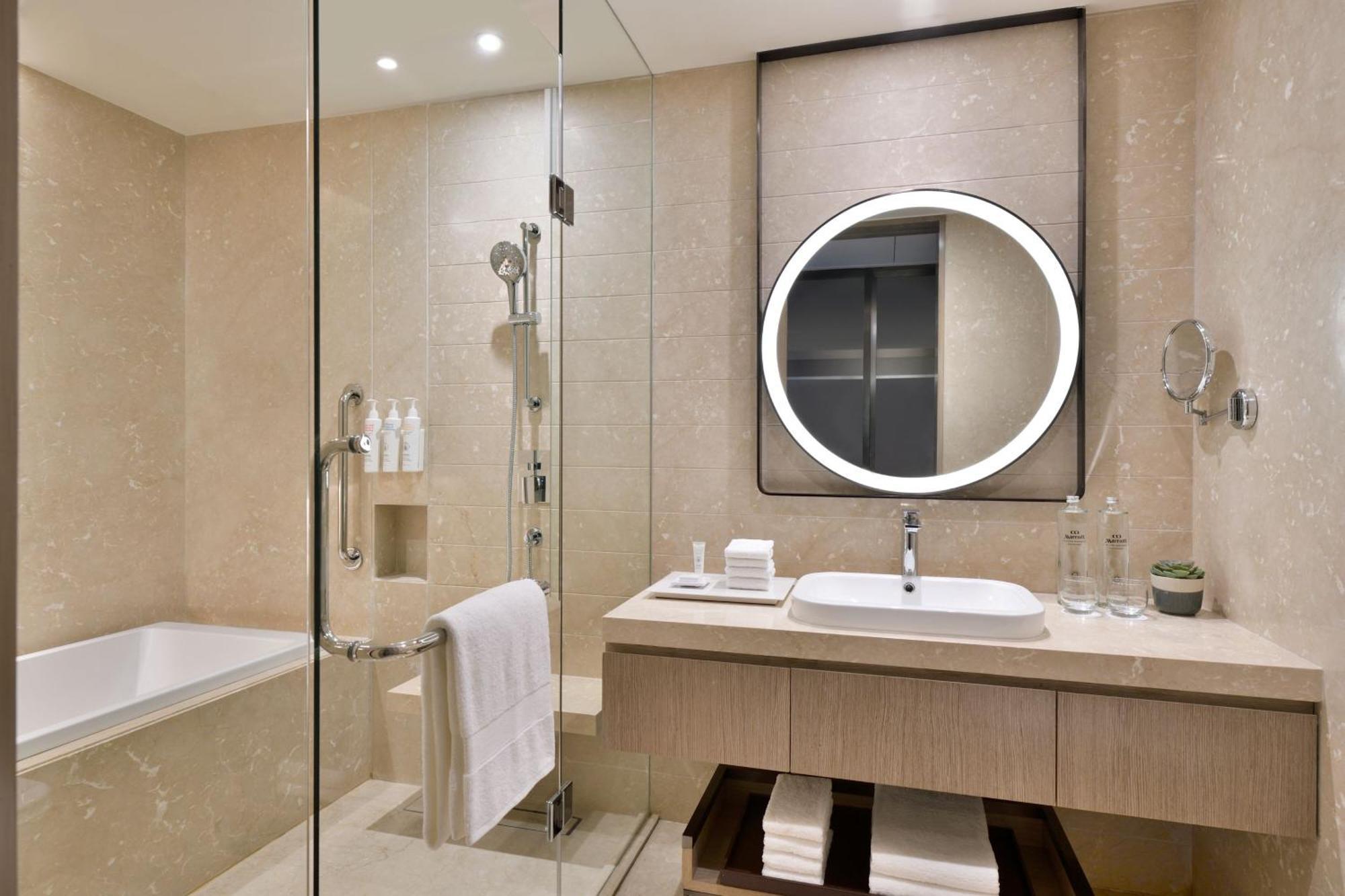 Marriott Executive Apartments นาวีมุมไบ ภายนอก รูปภาพ